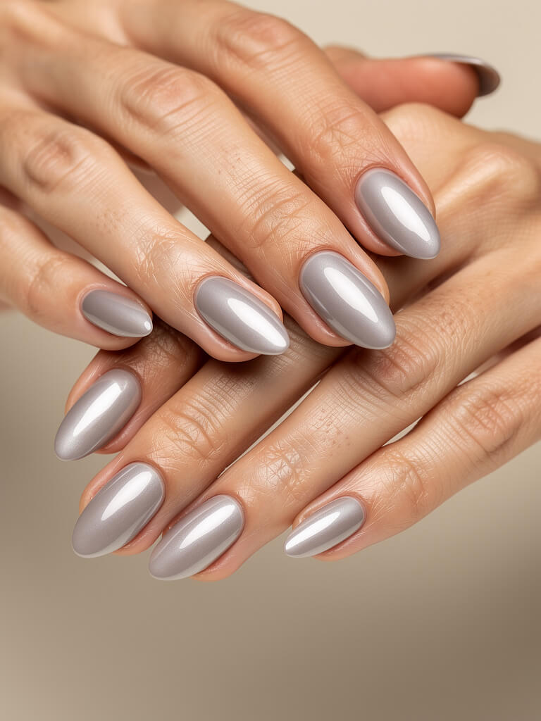 Clean Girl Nails - soft nude minimalist manicure