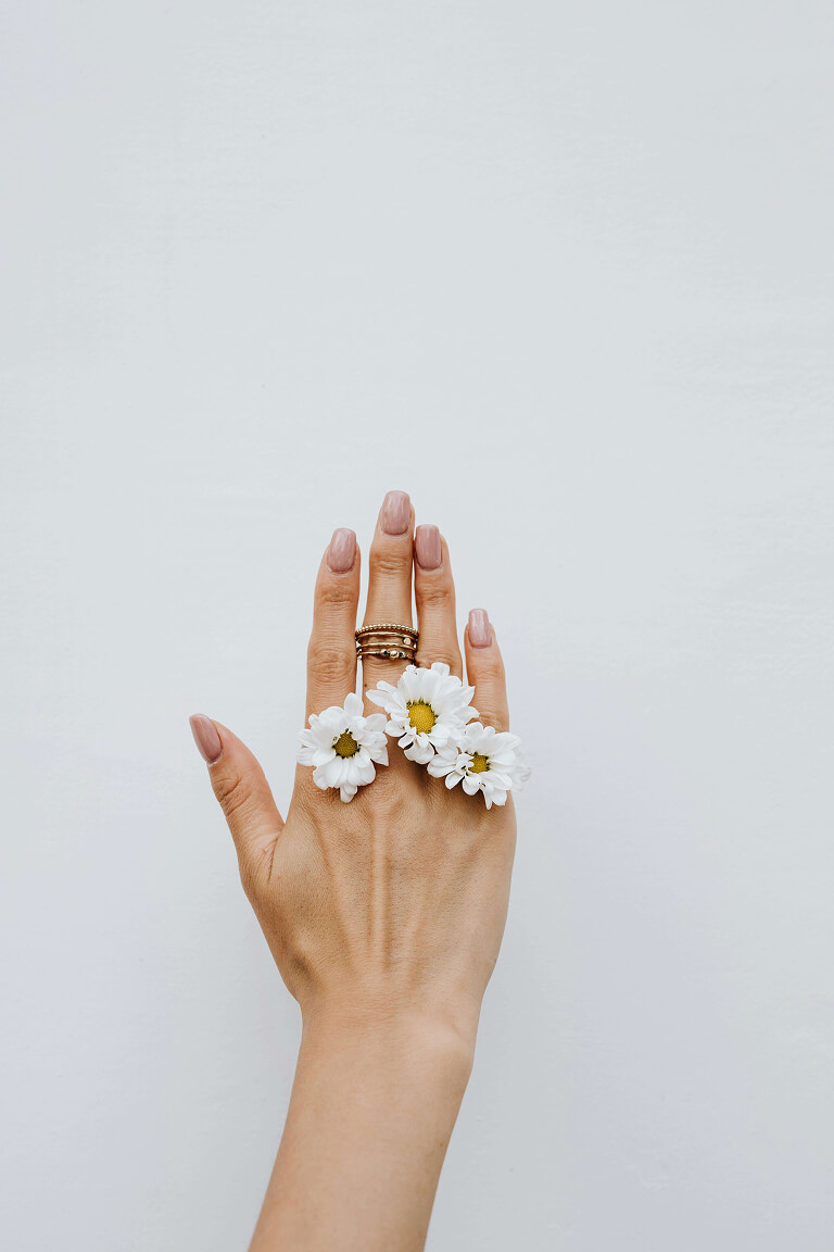 Featured Nail Art - hand-picked manicure design