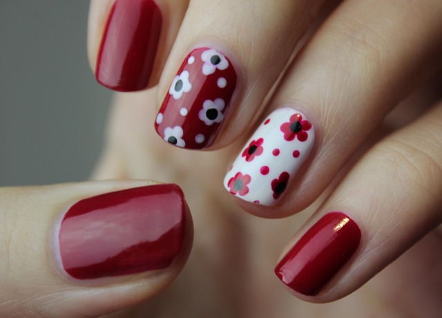 Featured Nail Art - hand-picked manicure design