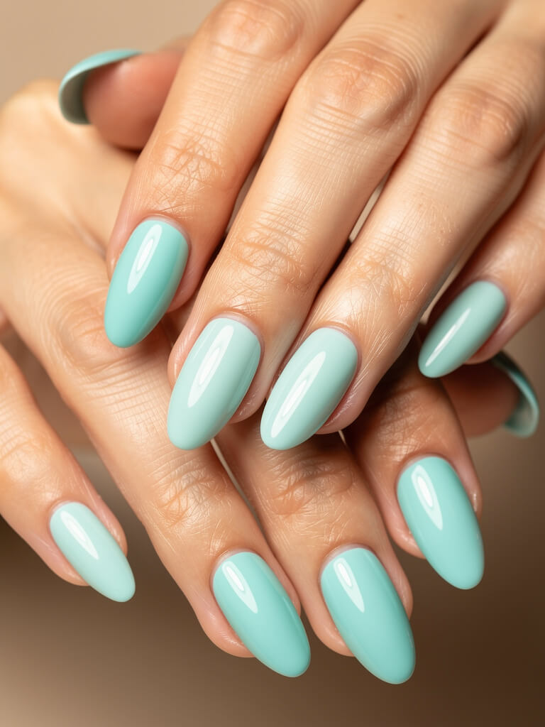 Summer Nails - bright summer manicure design